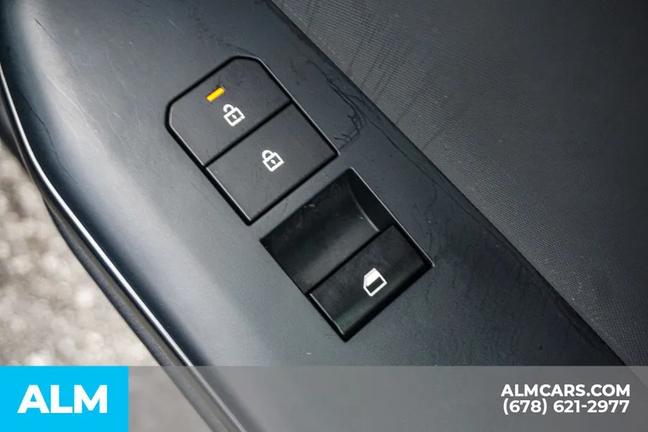 2025 Kia K4 LXS - Photo 51