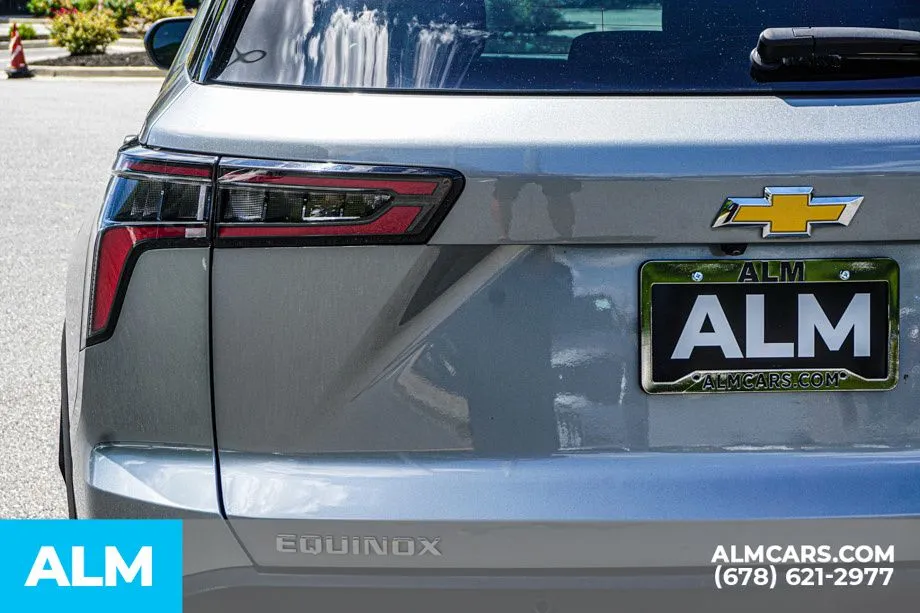 2025 Chevrolet Equinox LT - Photo 15