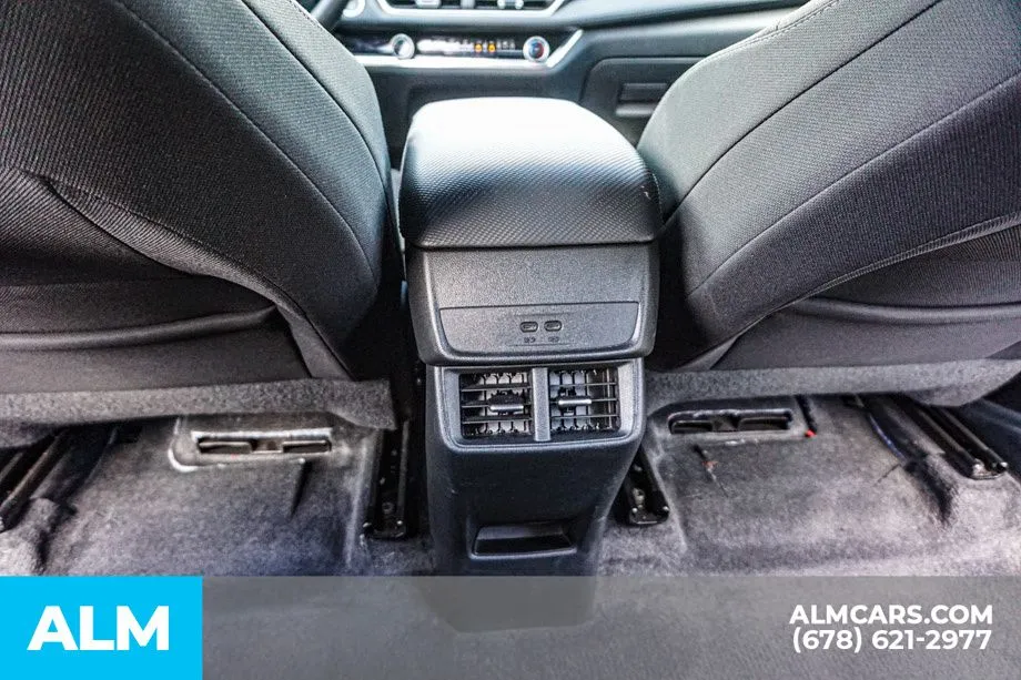 2025 Chevrolet Equinox LT - Photo 32