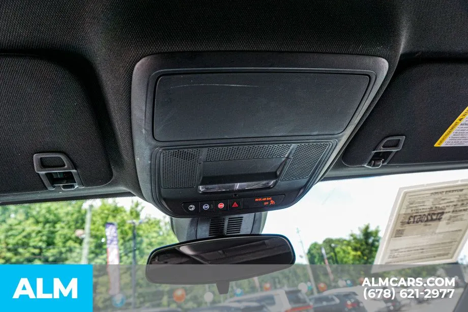 2025 Chevrolet Equinox LT - Photo 34