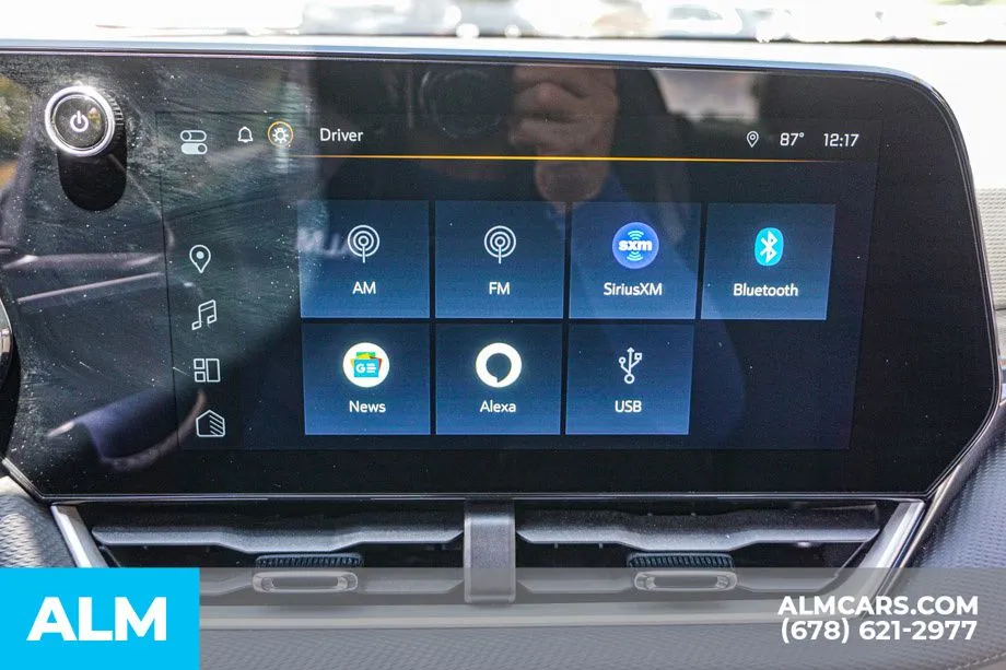 2025 Chevrolet Equinox LT - Photo 35