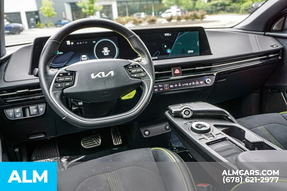 2023 Kia EV6 GT - Photo 27