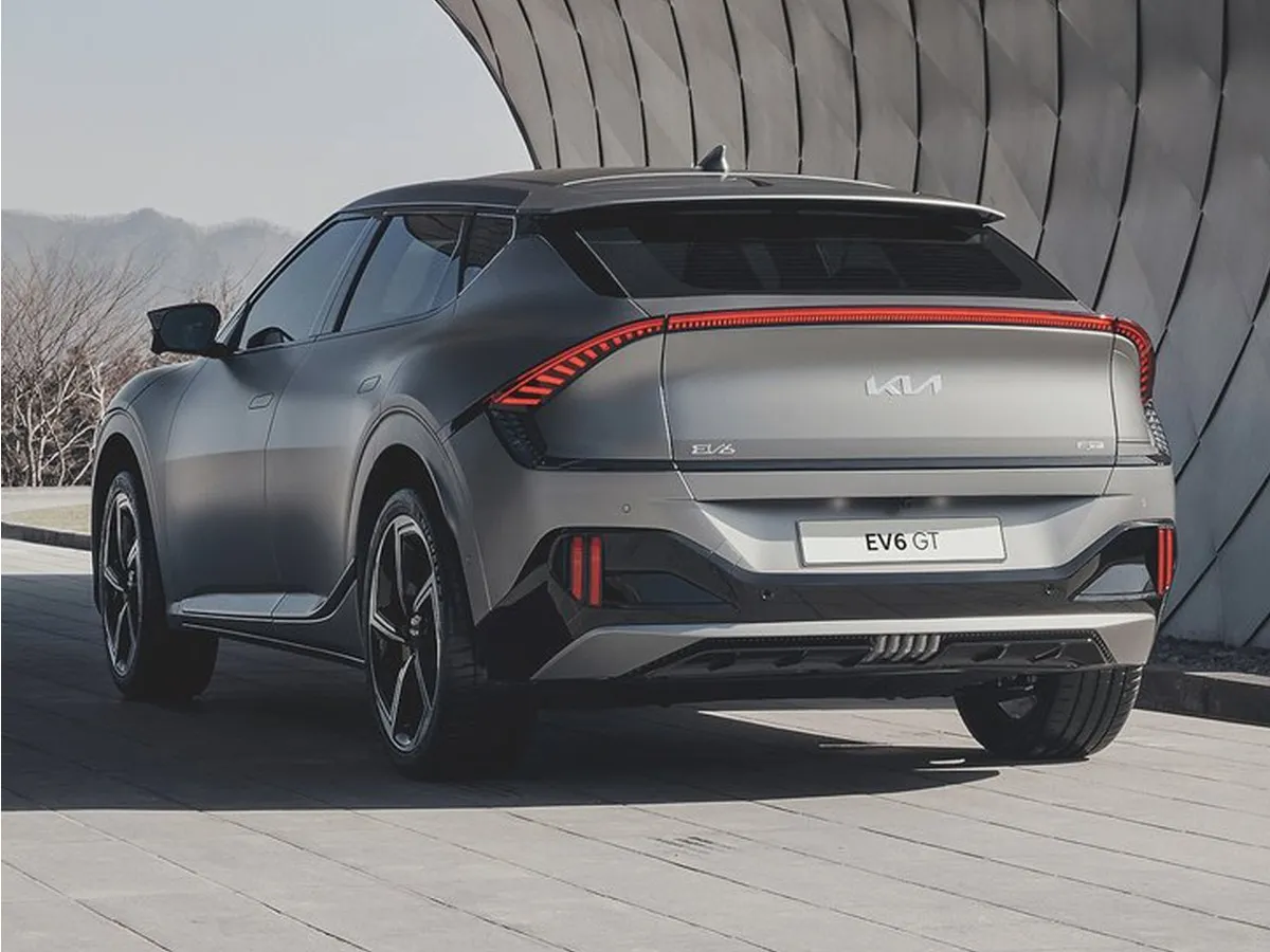 2023 Kia EV6 GT AWD's photo