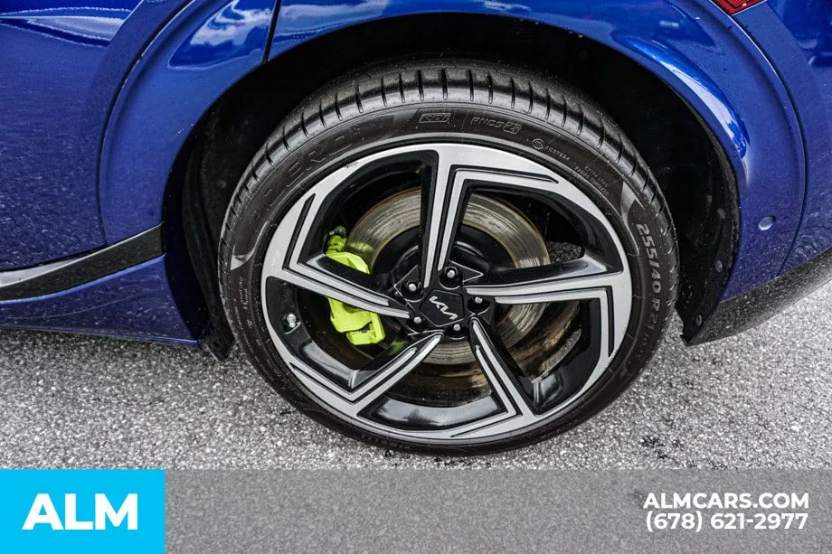 2023 Kia EV6 GT - Photo 17