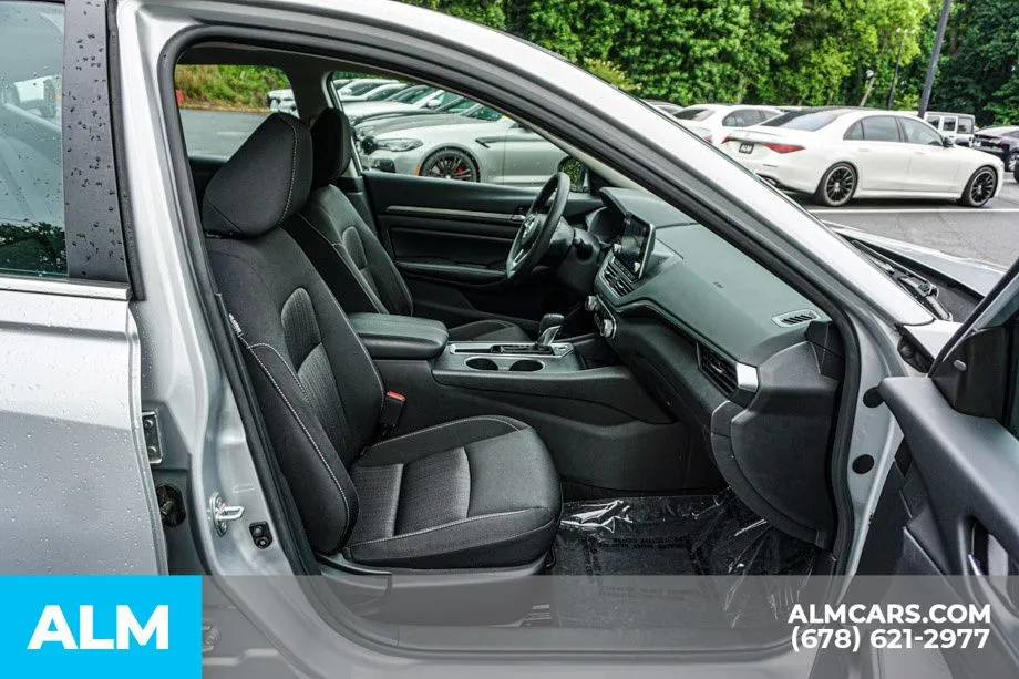 2022 Nissan Altima SV - Photo 23