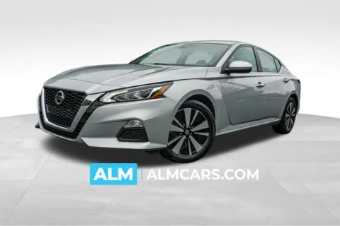 Silver 2022 Nissan Altima 2.5 SV for sale in Marietta, GA