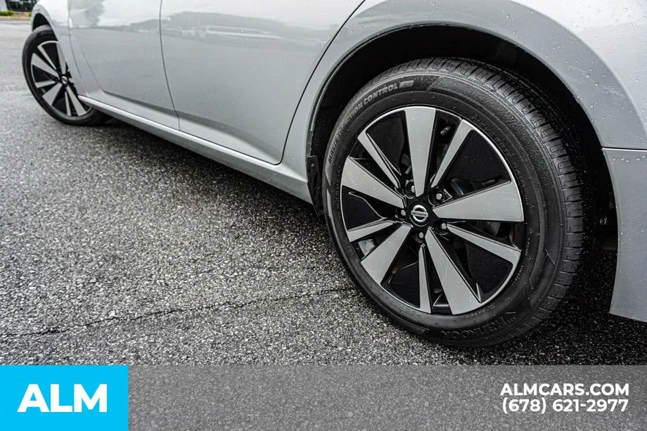 2022 Nissan Altima SV - Photo 16