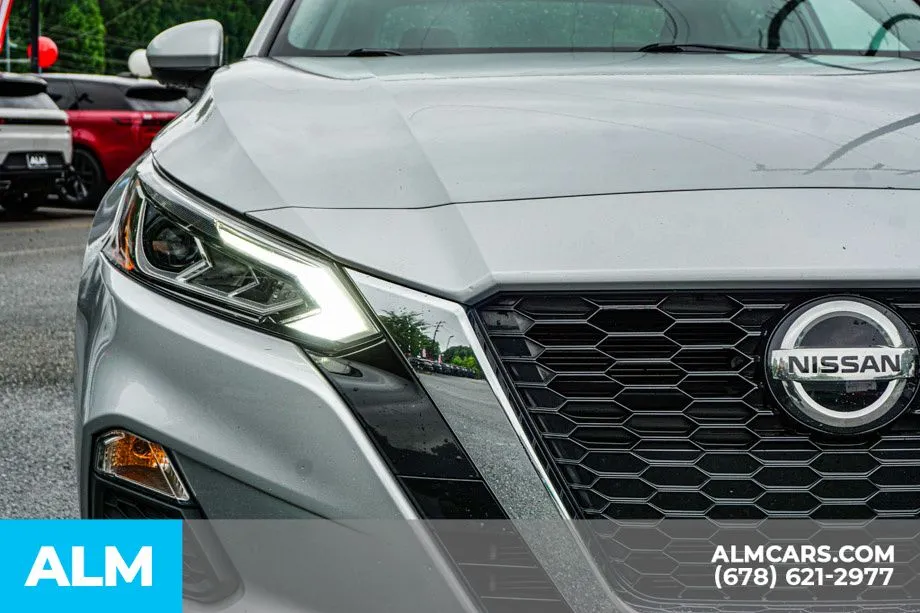 2022 Nissan Altima SV - Photo 12