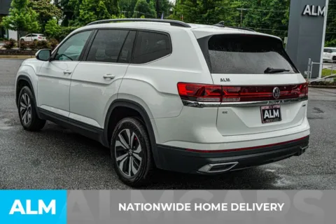 More photos of 2024 Volkswagen Atlas 2.0T SE at ALM Marietta, GA