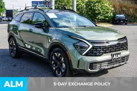 More photos of 2024 Kia Sportage Plug-In Hybrid X-Line at ALM Marietta, GA