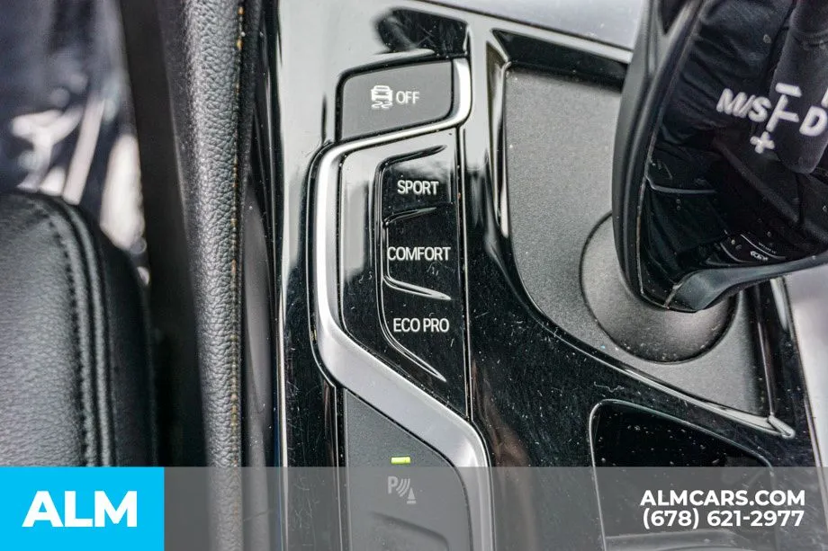 2020 BMW 5 Series 530i - Photo 45