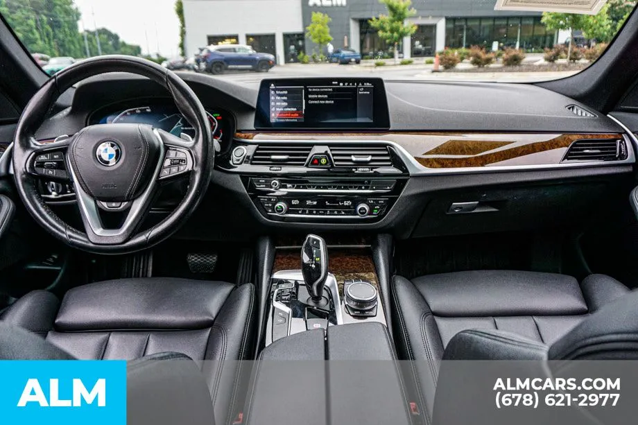 2020 BMW 5 Series 530i - Photo 25