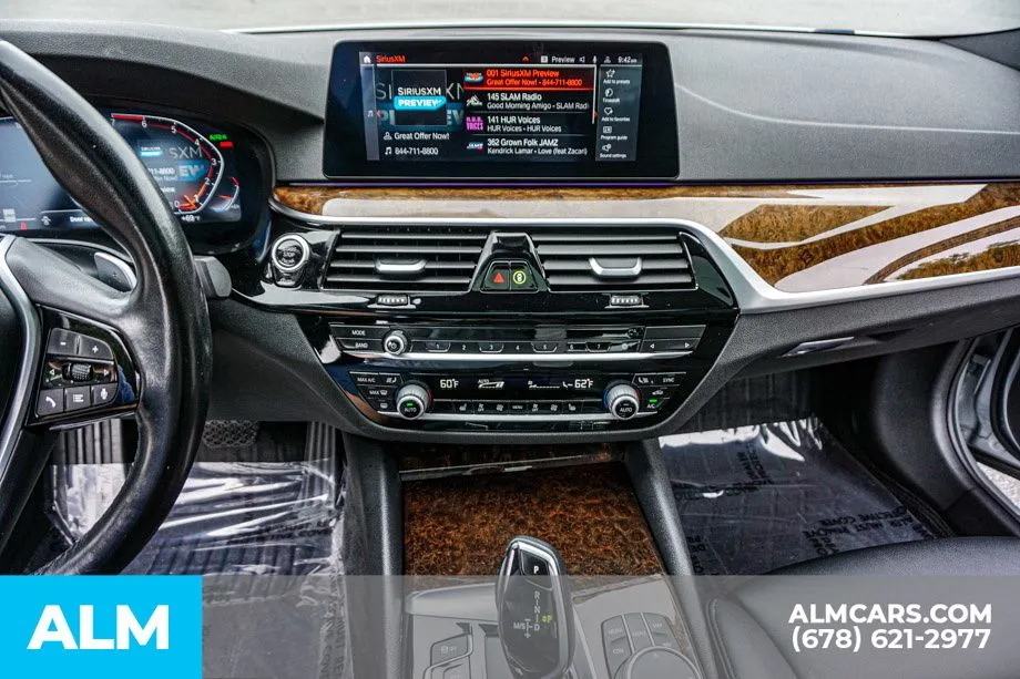2020 BMW 5 Series 530i - Photo 39