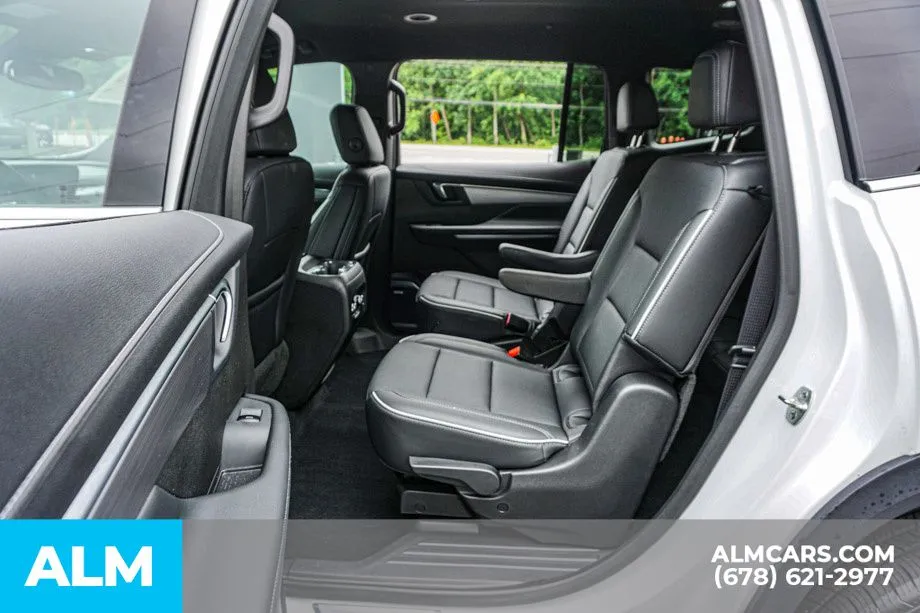 2025 Buick Enclave Preferred - Photo 21