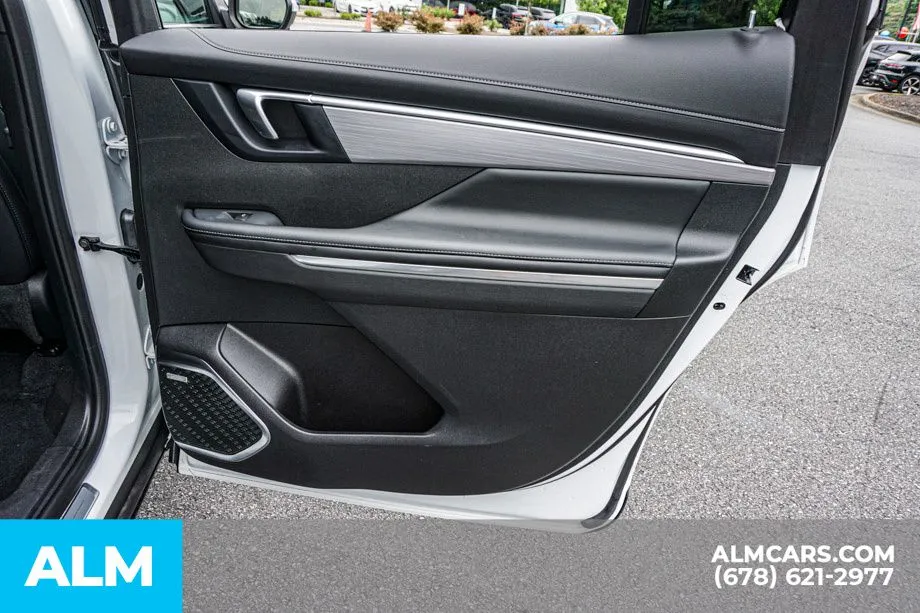 2025 Buick Enclave Preferred - Photo 59