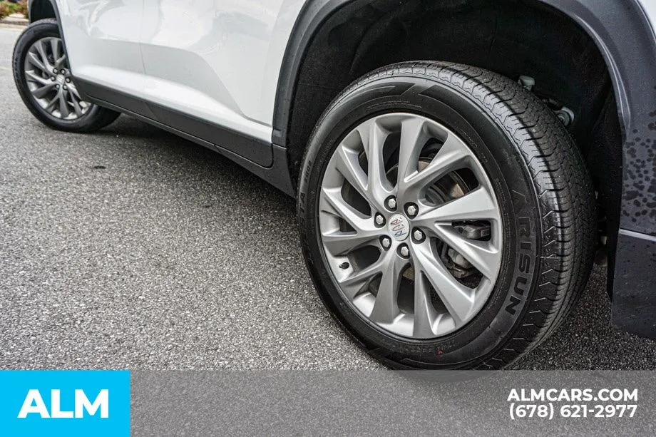 2025 Buick Enclave Preferred - Photo 16