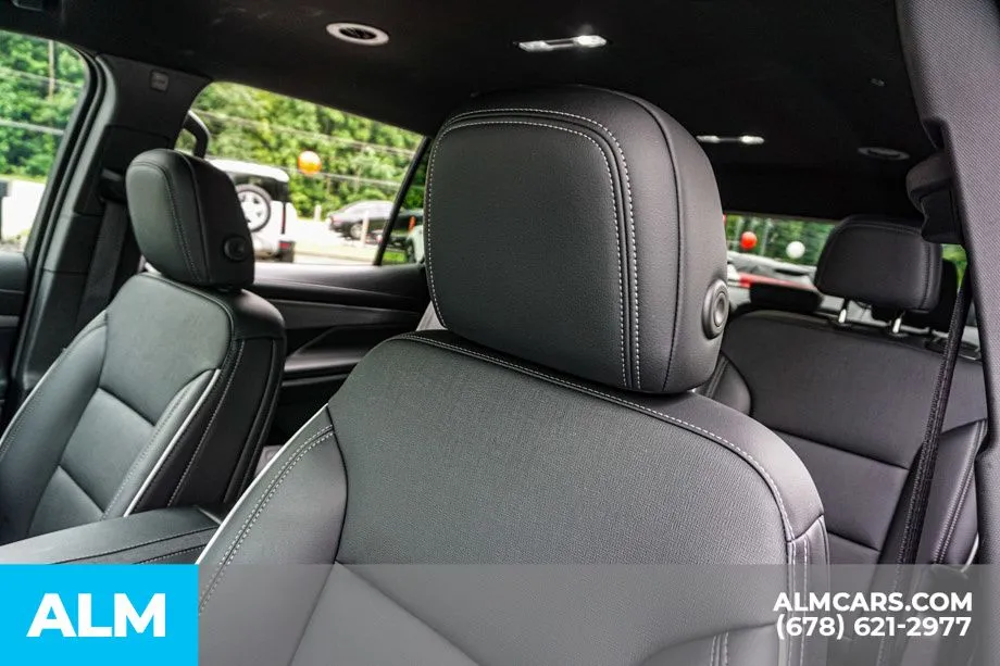 2025 Buick Enclave Preferred - Photo 18
