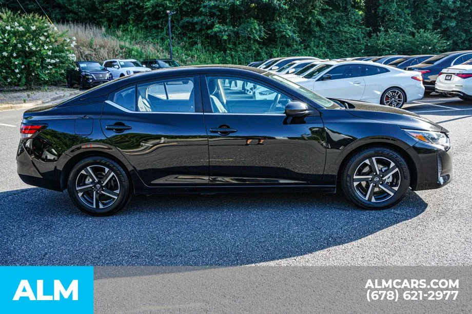 2024 Nissan Sentra SV - Photo 8