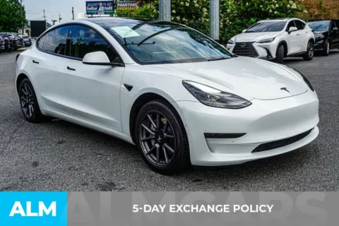 More photos of 2022 Tesla Model 3 at ALM Marietta, GA