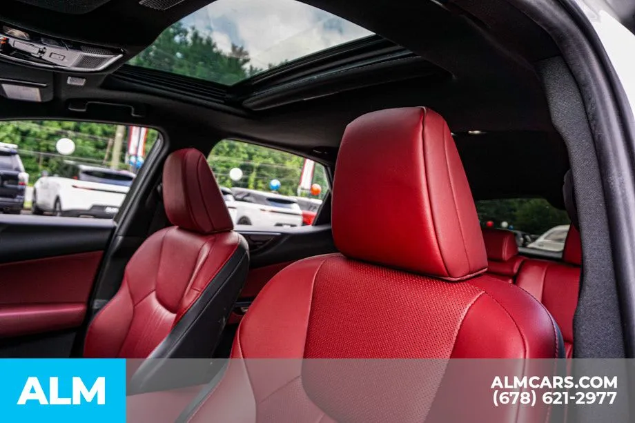 2025 Lexus NX 350 - Photo 18