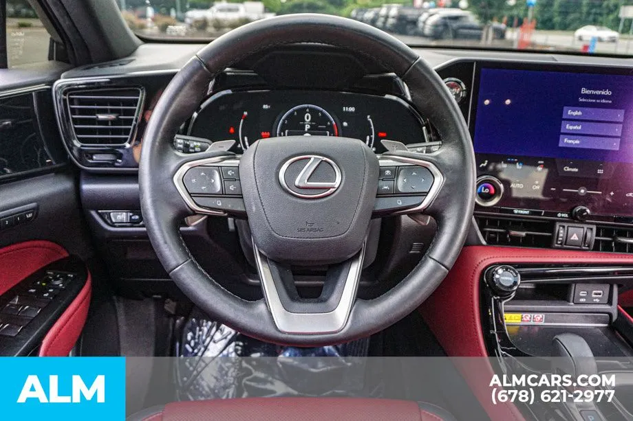 2025 Lexus NX 350 - Photo 28