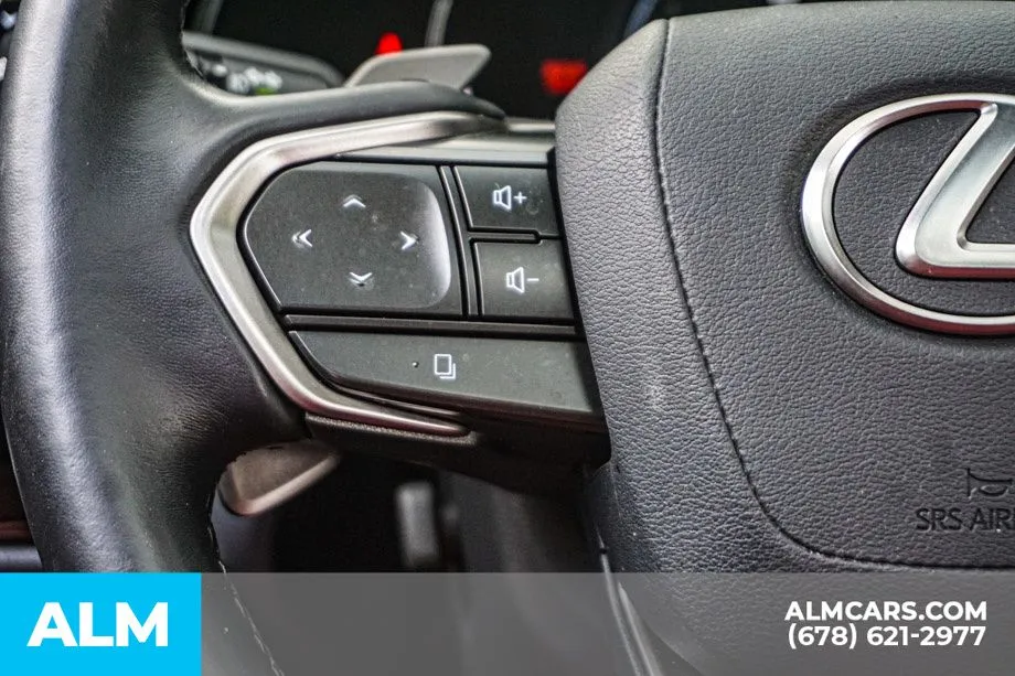 2025 Lexus NX 350 - Photo 29