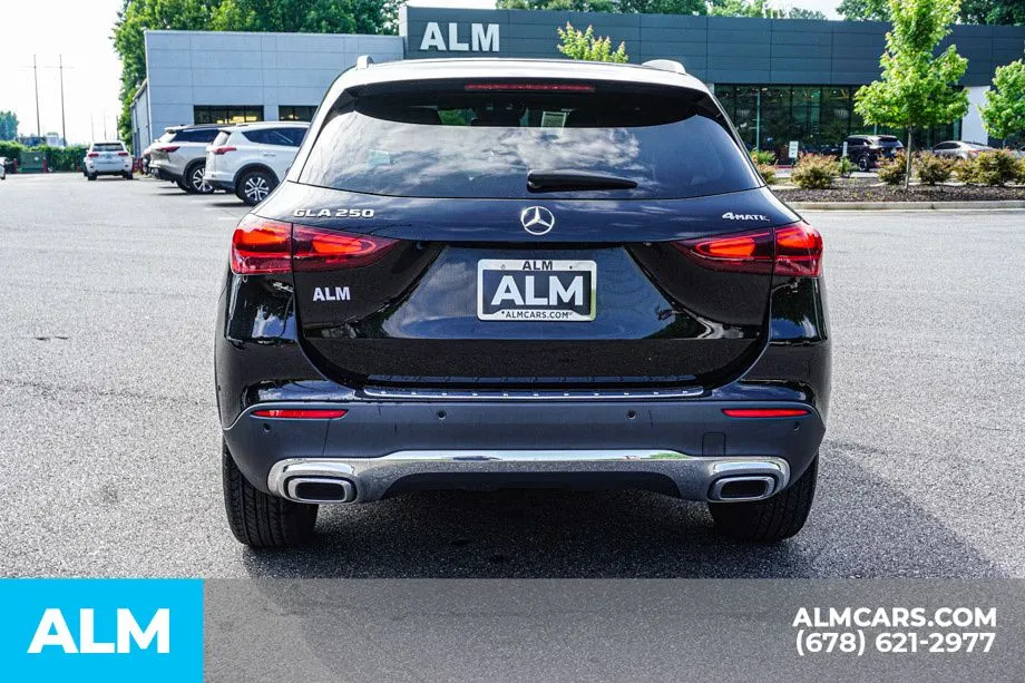 2025 Mercedes-Benz GLA GLA250 - Photo 11