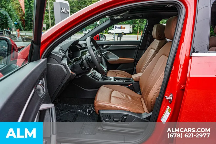 2025 Audi Q3 S Line Premium - Photo 18