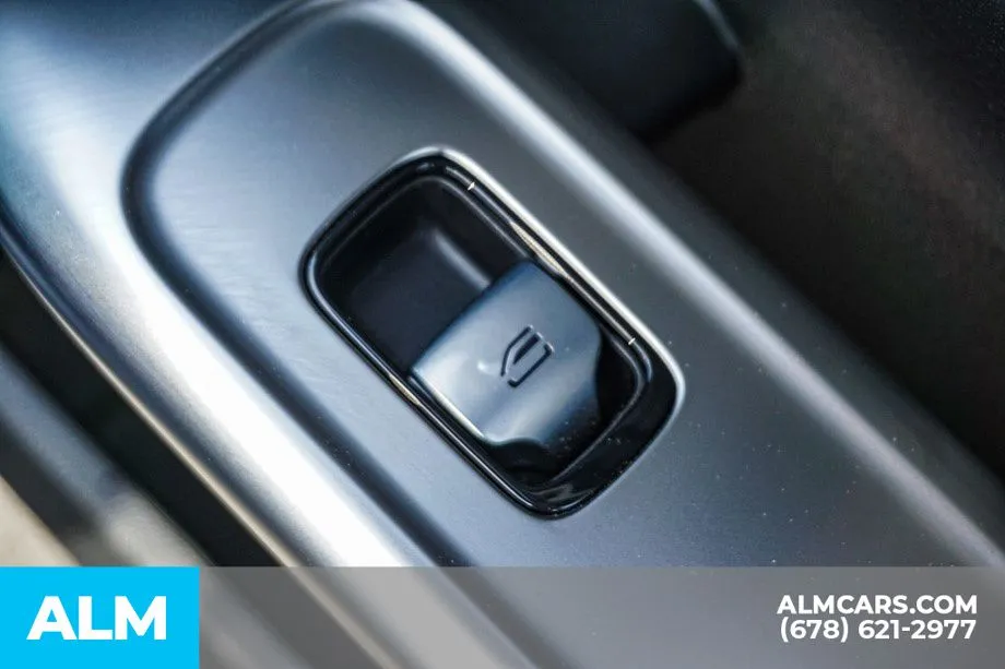 2025 Mercedes-Benz C-Class Sedan AMG C43 - Photo 58