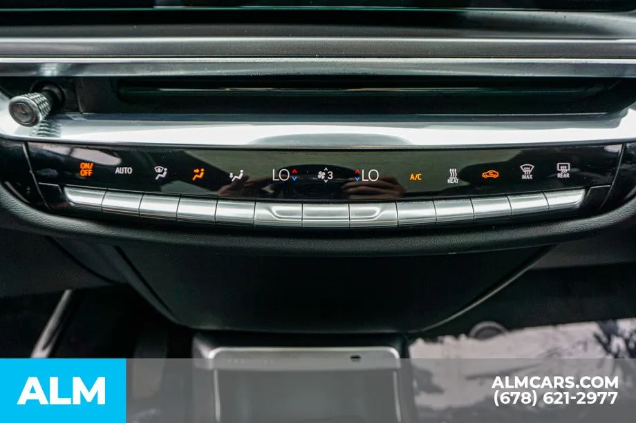 2024 Cadillac LYRIQ Tech - Photo 42