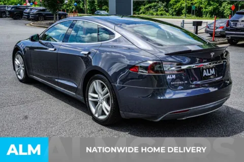 More photos of 2016 Tesla Model S 70 at ALM Marietta, GA