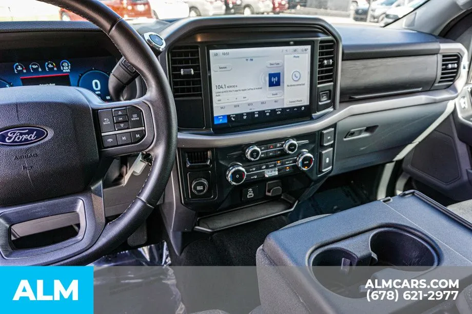 2025 Ford F-150 XLT - Photo 32