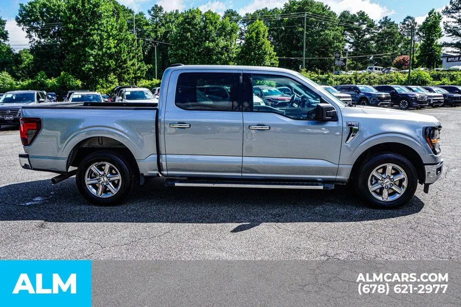 2025 Ford F-150 XLT - Photo 9