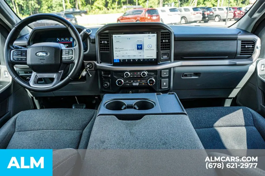2025 Ford F-150 XLT - Photo 25