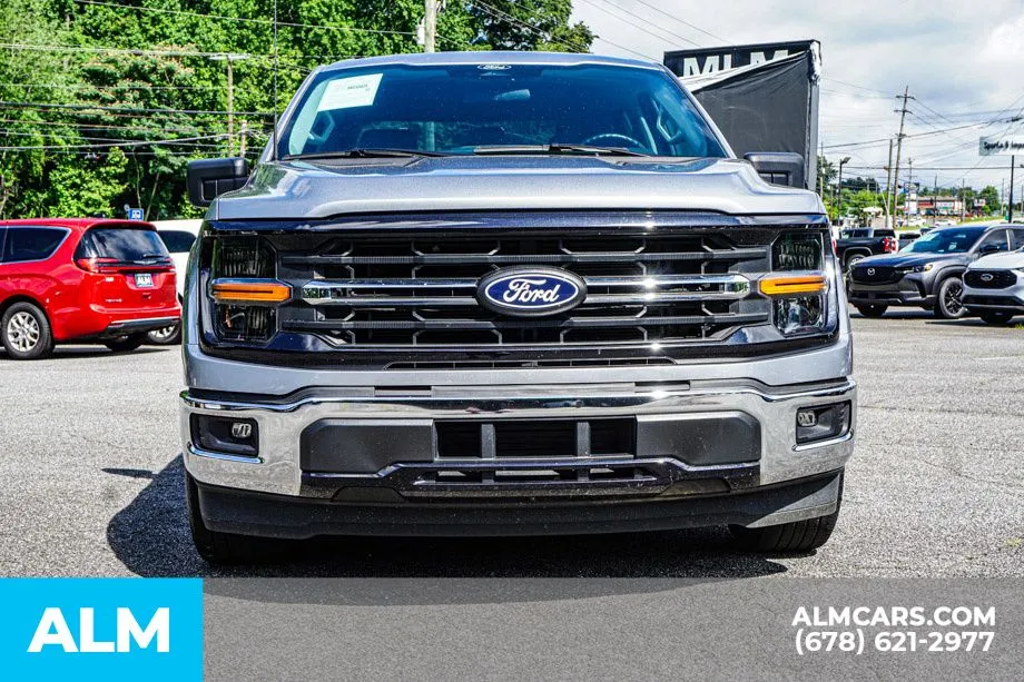 2025 Ford F-150 XLT - Photo 10
