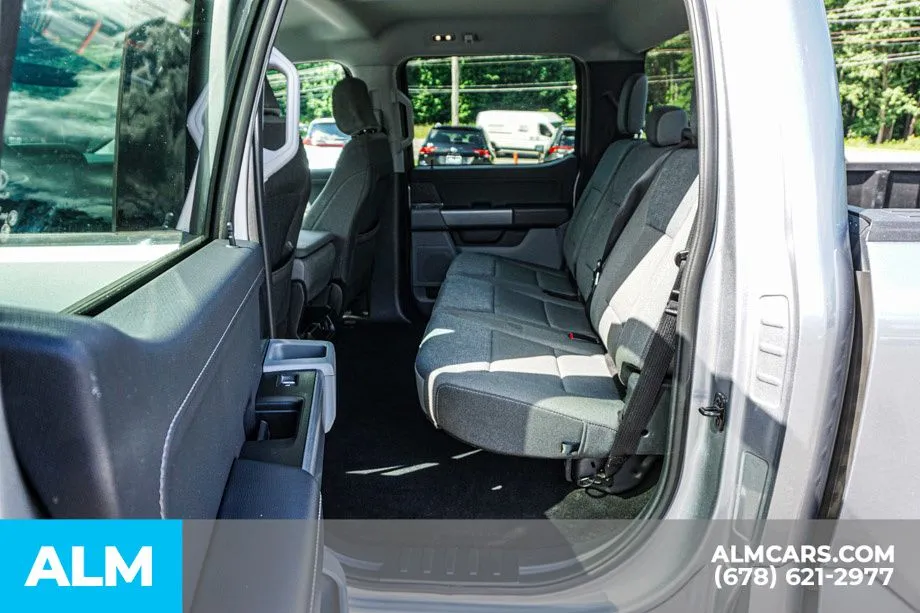 2025 Ford F-150 XLT - Photo 21