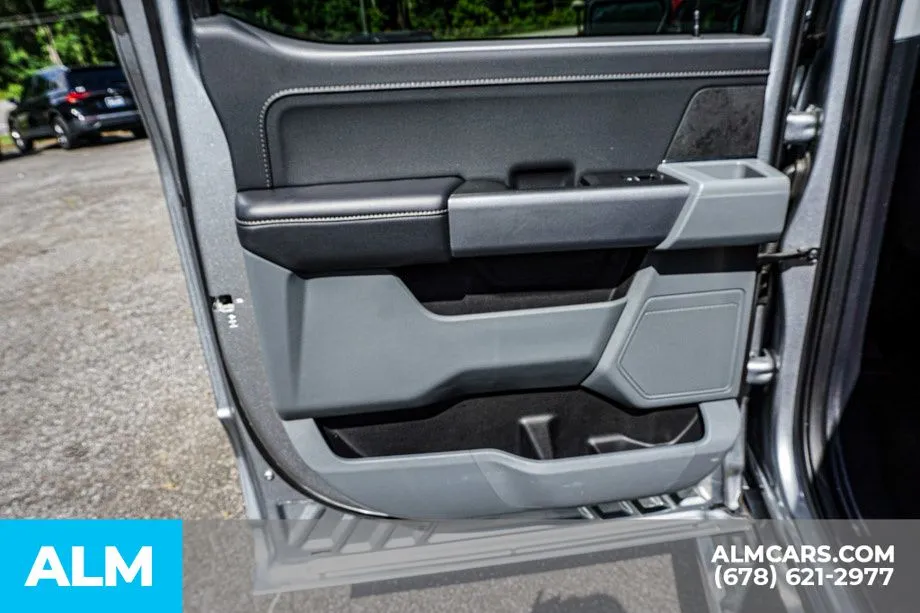 2025 Ford F-150 XLT - Photo 50