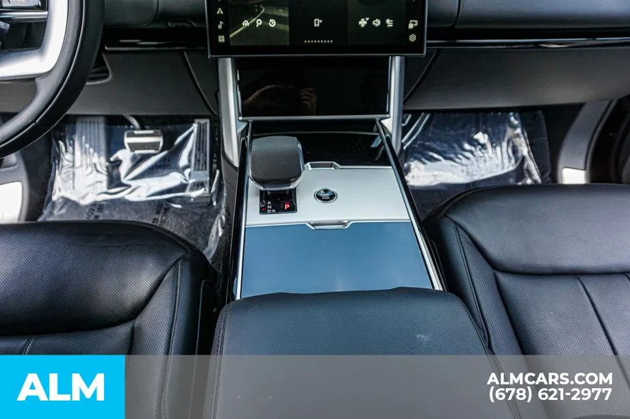 2025 Land Rover Range Rover SE - Photo 42