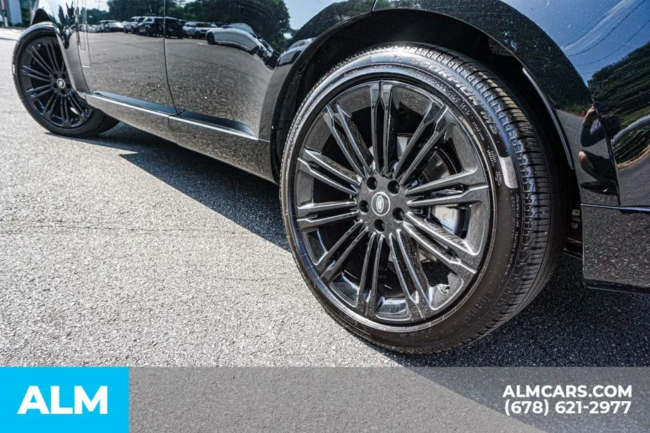 2025 Land Rover Range Rover SE - Photo 16