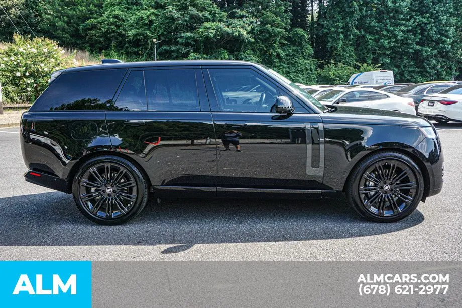 2025 Land Rover Range Rover SE - Photo 9