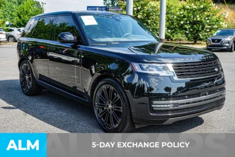 More photos of 2025 Land Rover Range Rover SE at ALM Marietta, GA