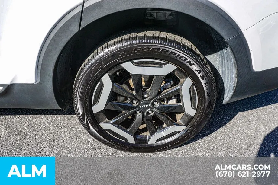 2024 Kia Telluride EX - Photo 16