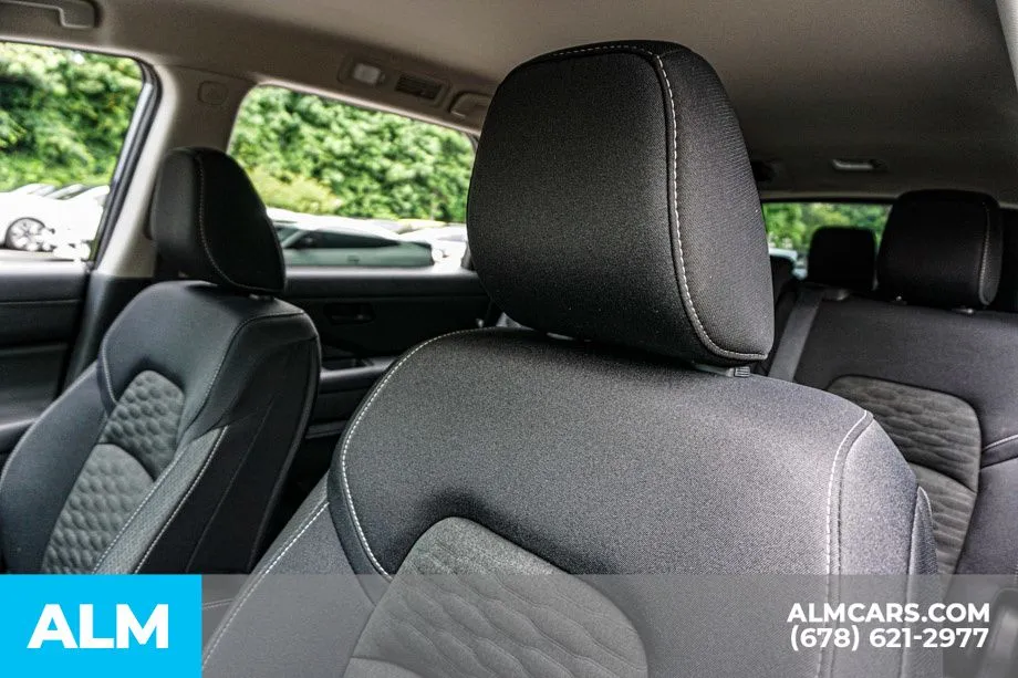 2024 Nissan Pathfinder S - Photo 18