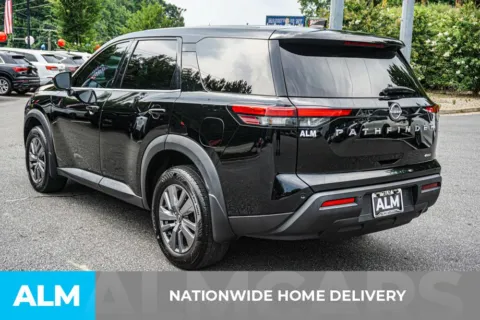 More photos of 2024 Nissan Pathfinder S at ALM Marietta, GA