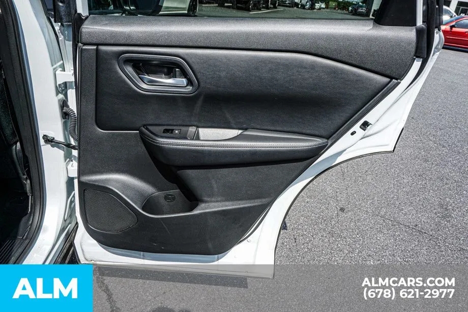 2024 Nissan Rogue SV - Photo 53