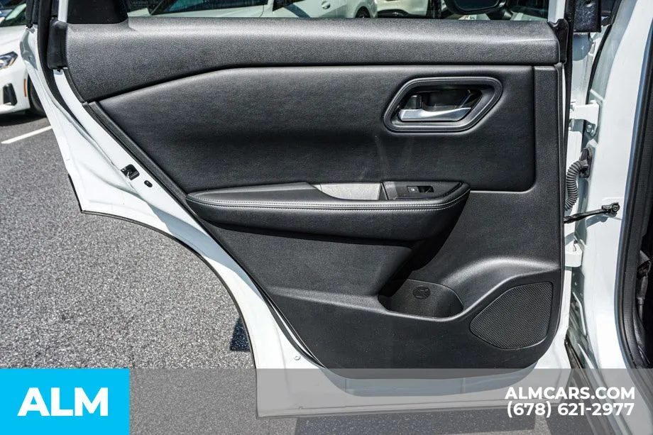 2024 Nissan Rogue SV - Photo 49
