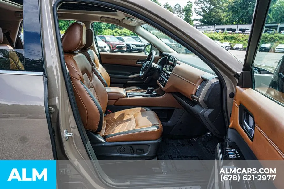 2023 Nissan Pathfinder Platinum - Photo 25