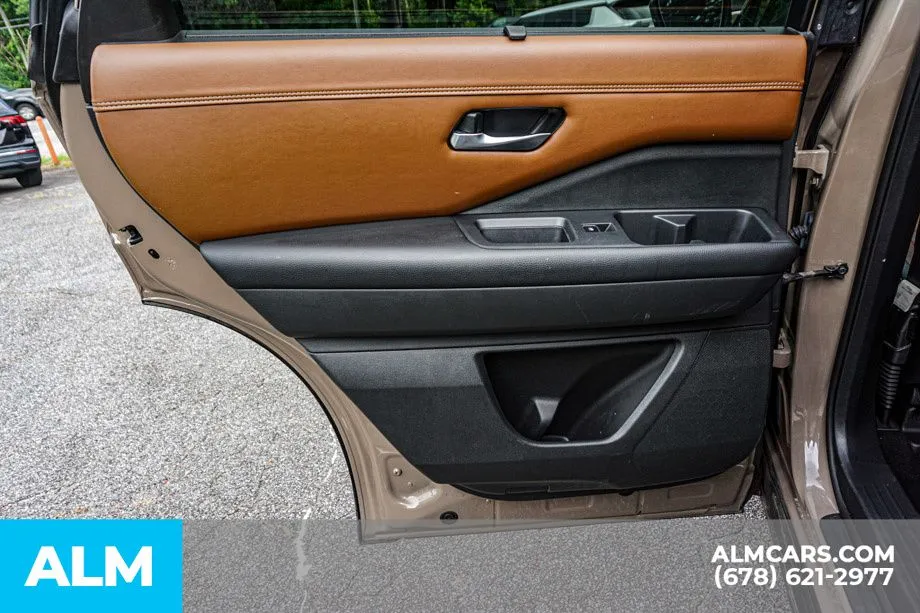 2023 Nissan Pathfinder Platinum - Photo 54