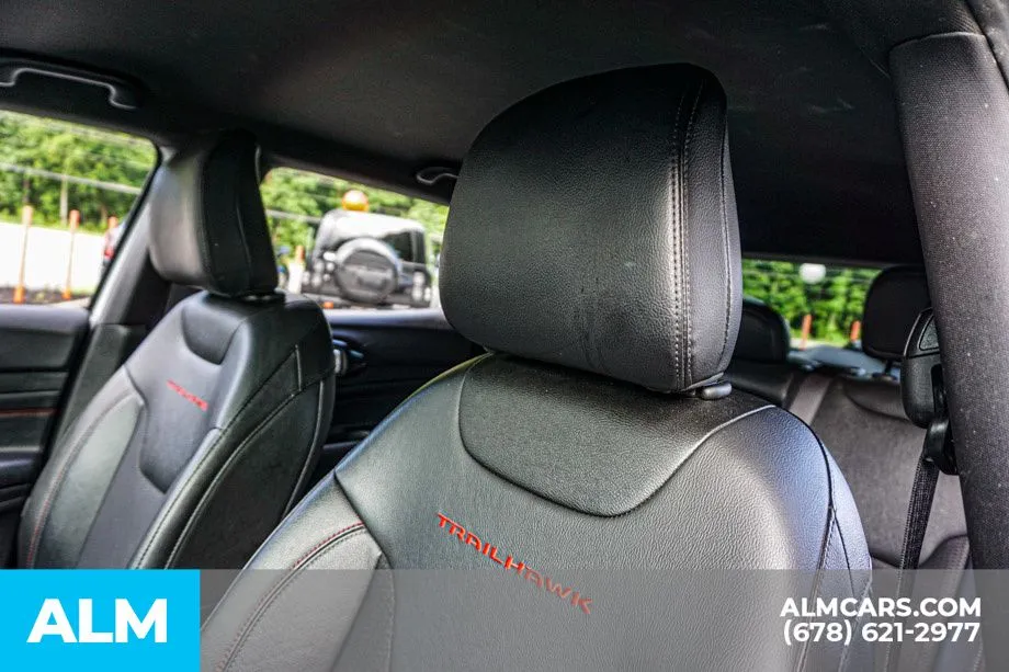 2025 Jeep Compass Trailhawk - Photo 18