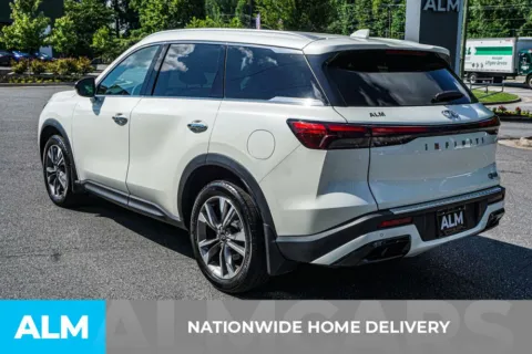 More photos of 2023 INFINITI QX60 LUXE at ALM Marietta, GA